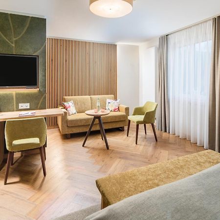 Parkhotel Gueldene Berge Weißenfels Екстериор снимка