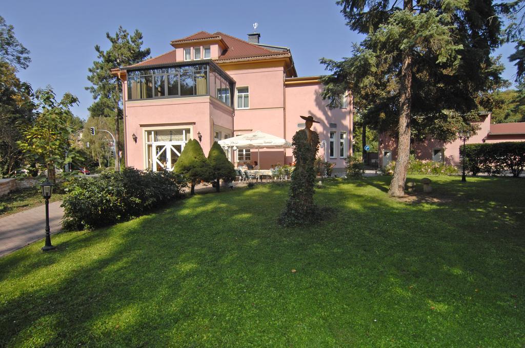 Parkhotel Gueldene Berge Weißenfels Екстериор снимка