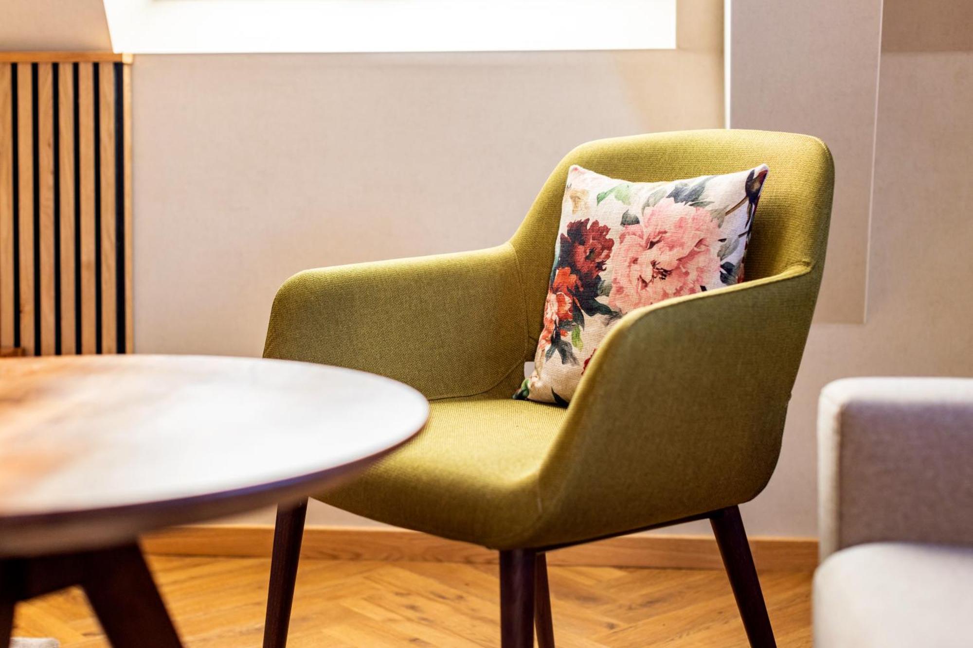 Parkhotel Gueldene Berge Weißenfels Екстериор снимка