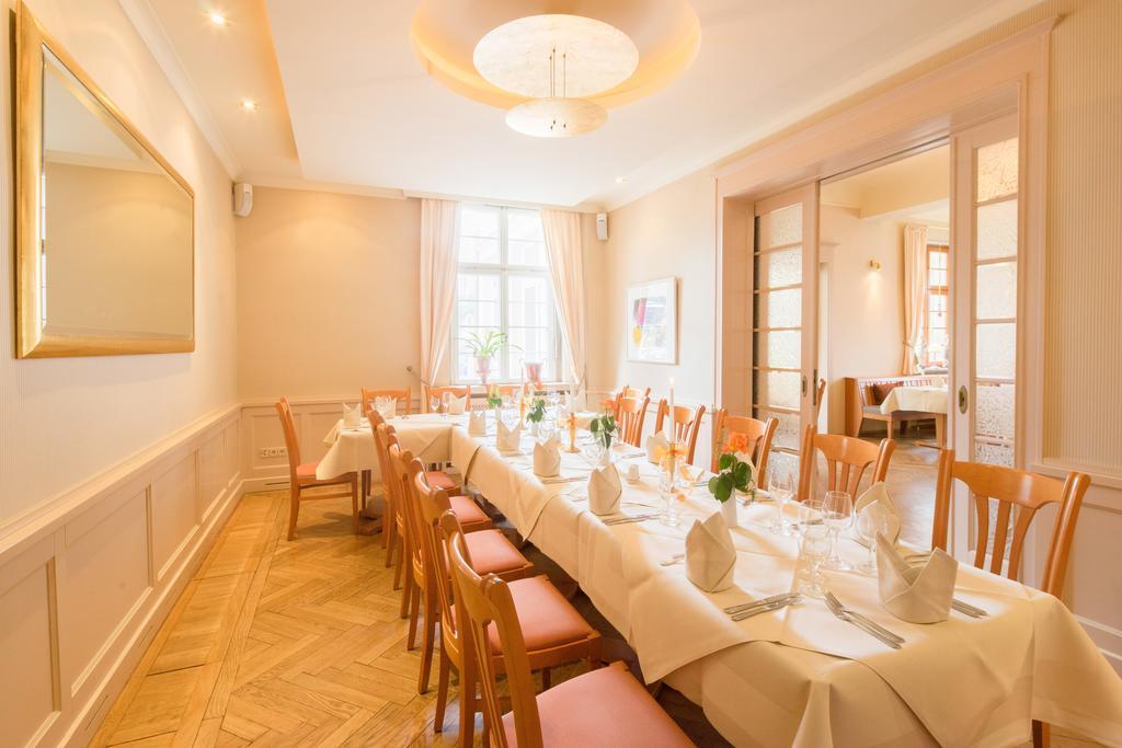 Parkhotel Gueldene Berge Weißenfels Екстериор снимка